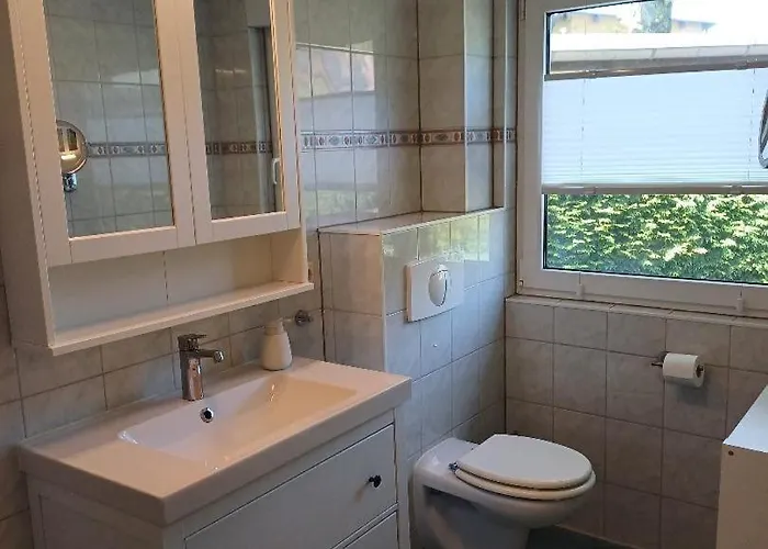 Gemuetliches Haeuschen Am Fleesensee